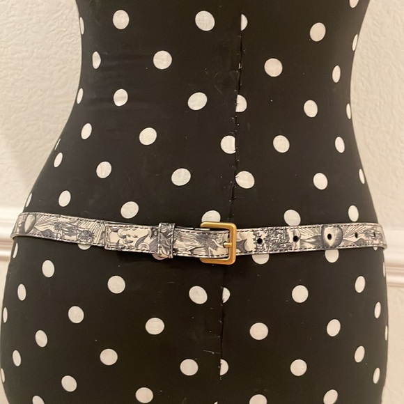 Christian Dior Calfskin Jardín Natural Print Saddle Belt Bag Latte Multicolor - Picture 6 of 16